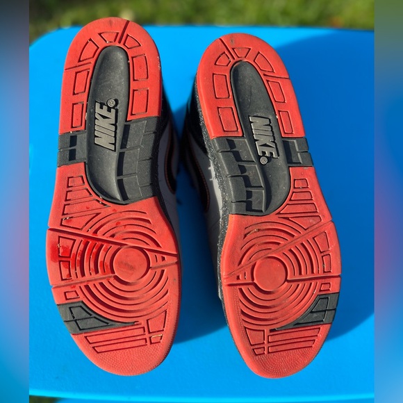 Nike men’s running shoes - Picture 4 of 5